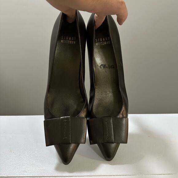 Stuart Weitzman Bronze Bow Detail Leather Pumps Size 7 small kitten heel - Picture 6 of 13